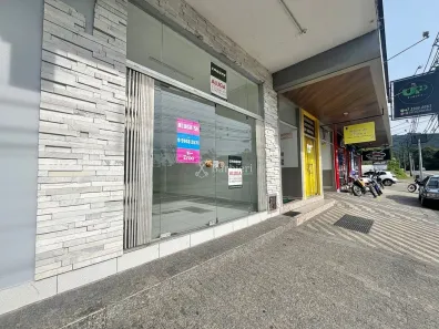 Sala Comercial para alugar, 34m² no Valparaiso, Blumenau