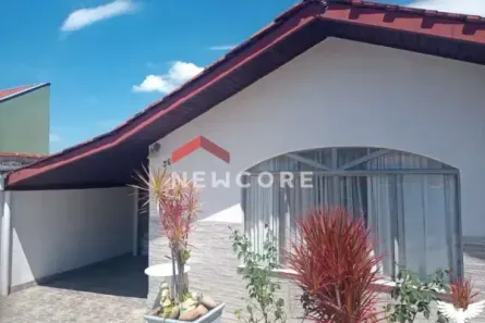 Casa com 5 Quartos à venda, 155m² no São Braz, Curitiba