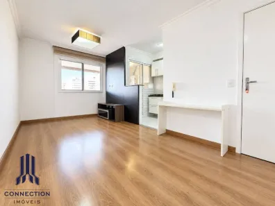 Apartamento com 2 Quartos para alugar, 49m² no Portão, Curitiba