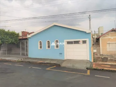 Casa com 3 Quartos à venda, 159m² no São Benedito, Uberaba