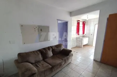 Casa com 2 Quartos para alugar, 60m² no Jardim Real, São Carlos