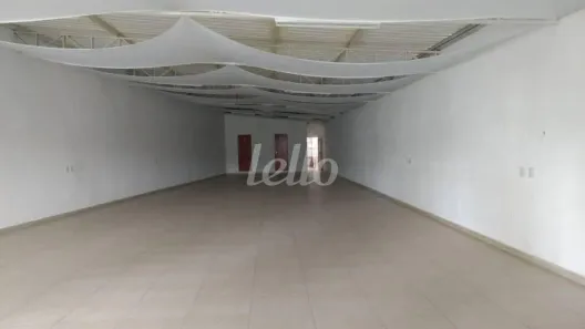 Prédio Comercial à venda, 320m² no Santa Maria, Santo André