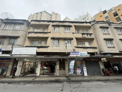 Apartamento com 3 Quartos à venda, 83m² no Centro, Juiz de Fora