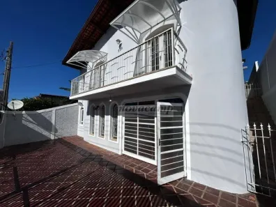 Casa com 4 Quartos à venda, 200m² no Jardim Tupi, Campinas