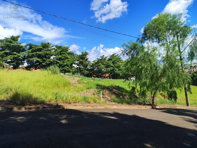 Lote/Terreno à venda, 269m² no Jardim Colúmbia D, Londrina