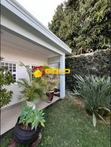 Casa com 4 Quartos à venda, 220m² no Santa Mônica, Uberlândia