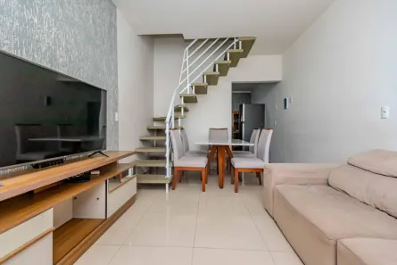 Sobrado com 2 Quartos à venda, 59m² no Rio Pequeno, Camboriú