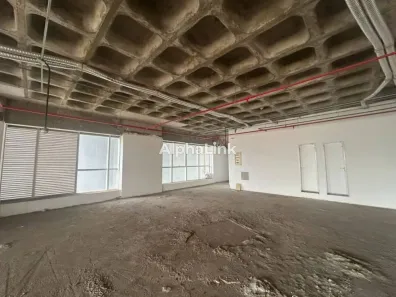 Sala Comercial para alugar, 332m² no Green Valley Alphaville, Barueri