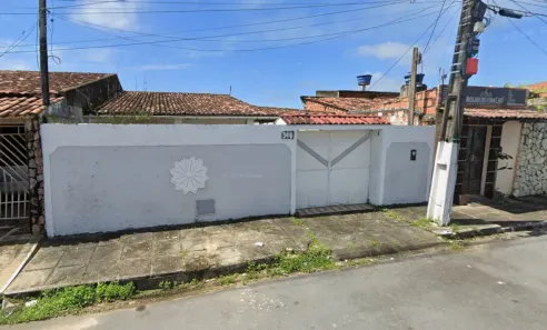 Casa com 2 Quartos à venda, 160m² no Benedito Bentes, Maceió