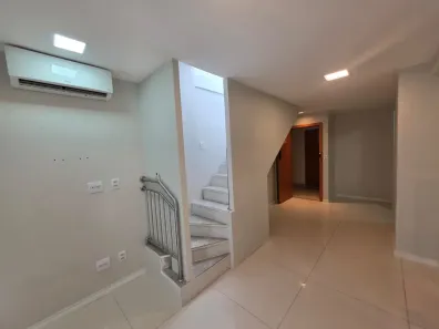 Apartamento com 1 Quarto para alugar, 100m² no Asa Norte, Brasília