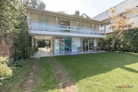 Casa com 3 Quartos à venda, 472m² no Lagoinha, Ubatuba