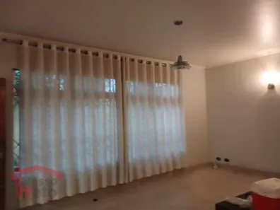 Sobrado com 3 Quartos para alugar, 290m² no Vila Mangalot, São Paulo