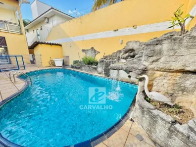 Sobrado com 4 Quartos à venda, 411m² no Jardim América, Goiânia