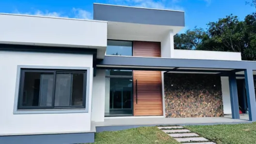 Casa com 3 Quartos à venda, 216m² no Carniel, Gramado
