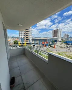 Apartamento com 2 Quartos para alugar, 75m² no São João, Itajaí