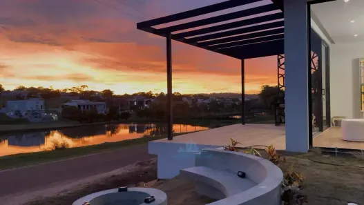 Casa de Condomínio com 3 Quartos para alugar, 169m² no Terras de Santa Cristina XIII Setor Iate, Paranapanema