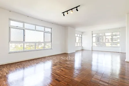 Apartamento com 4 Quartos para alugar, 240m² no Cerqueira César, São Paulo