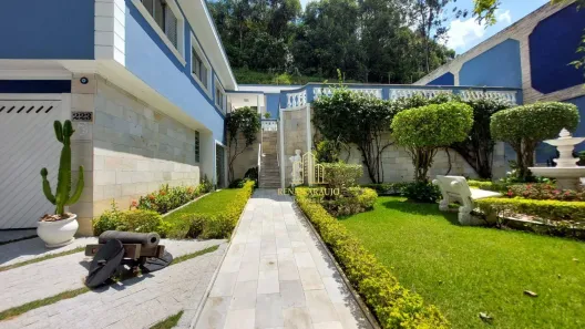 Casa de Condomínio com 3 Quartos à venda, 450m² no Vila Fiat Lux, São Paulo