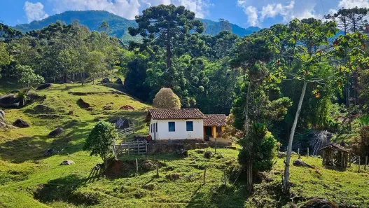 Lote/Terreno à venda, 35500m² no , São Bento do Sapucaí