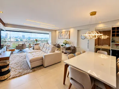 Apartamento com 3 Quartos para alugar, 140m² no Santa Teresinha, São Paulo