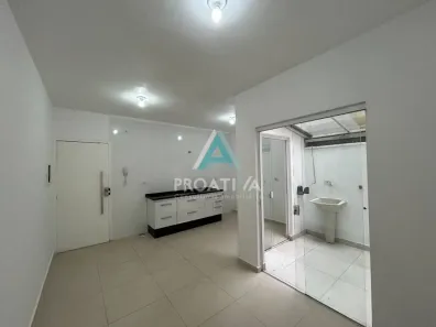 Apartamento com 2 Quartos para alugar, 60m² no Vila Guiomar, Santo André