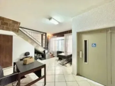 Casa com 3 Quartos à venda, 370m² no Anchieta, Belo Horizonte