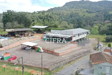 Galpão/Depósito/Armazém à venda, 748m² no Barragem, Rio do Sul