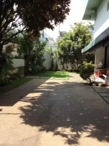 Sobrado com 4 Quartos para alugar, 600m² no Jardim Luzitânia, São Paulo