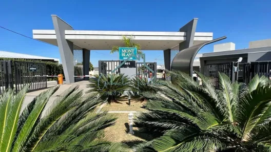 Lote/Terreno à venda, 350m² no Condomínio Residencial Mont Blanc, Itu