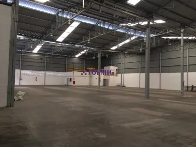 Galpão/Depósito/Armazém para alugar, 2000m² no Buganvile I, Contagem
