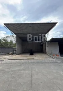 Galpão/Depósito/Armazém para alugar, 2548m² no Duarte Silveira, Petrópolis