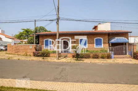 Casa com 2 Quartos à venda, 160m² no Jardim Chapadão, Campinas