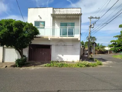 Apartamento com 2 Quartos para alugar, 65m² no Presidente Roosevelt, Uberlândia