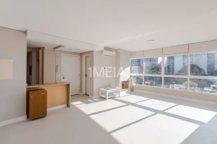 Apartamento com 3 Quartos para alugar, 103m² no Petrópolis, Porto Alegre