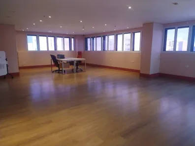 Sala Comercial à venda, 110m² no Liberdade, São Paulo