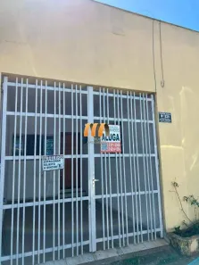 com 3 Quartos para alugar, 102m² no Centro, Anápolis