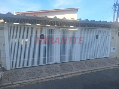 Sobrado com 8 Quartos à venda, 140m² no Vila Constança, São Paulo