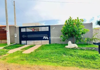 Fazenda/Sítio com 3 Quartos à venda, 180m² no , Mendonça