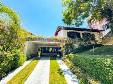 Casa de Condomínio com 2 Quartos à venda, 166m² no Itacoatiara, Niterói