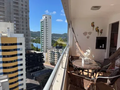 Apartamento com 2 Quartos à venda, 68m² no Centro, Balneário Camboriú