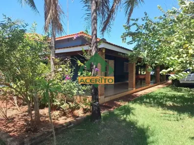 Fazenda/Sítio com 3 Quartos à venda, 230m² no Vila Mendonça, Araçatuba