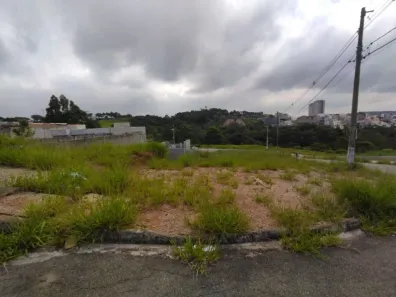 Lote/Terreno à venda, 210m² no Laranjeiras, Caieiras