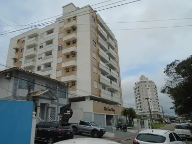 Apartamento com 2 Quartos para alugar, 80m² no Centro, Palhoça