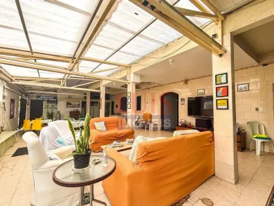 Imóvel Comercial com 15 Quartos à venda, 400m² no Piratininga, Niterói