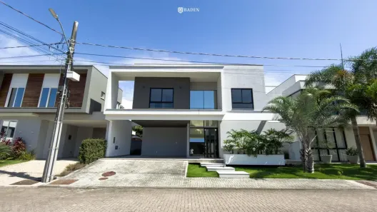 Casa com 5 Quartos à venda, 290m² no Barra, Balneário Camboriú