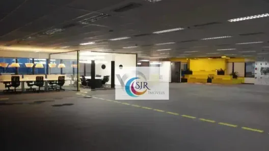 Sala Comercial para alugar, 2425m² no Cidade Monções, São Paulo