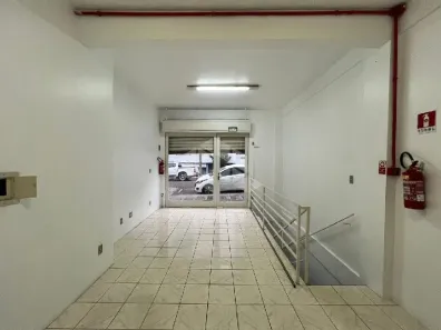 Ponto Comercial para alugar, 65m² no Centro, Santa Maria