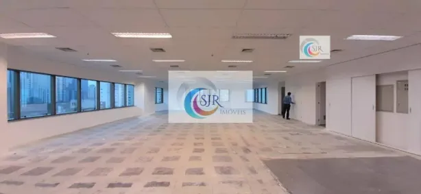 Sala Comercial para alugar, 280m² no Vila Nova Conceição, São Paulo
