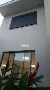 Casa de Condomínio com 4 Quartos para alugar, 360m² no Jardim Sul, Uberlândia