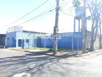 Galpão/Depósito/Armazém à venda, 458m² no Marta Helena, Uberlândia